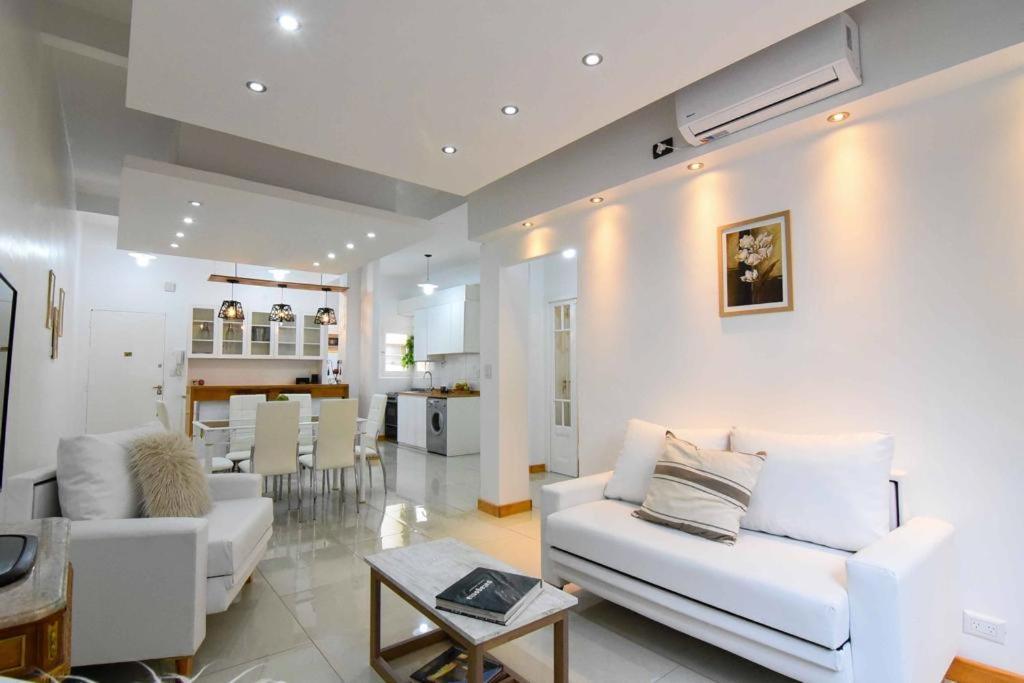 Dpto. En Recoleta: Calido, Proximo Y Confortable Buenos Aires Kültér fotó
